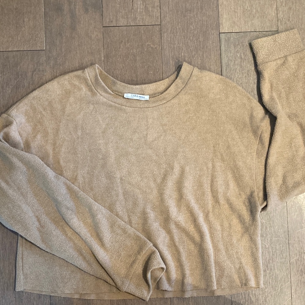 Zara Tan Cropped Knit Sweater